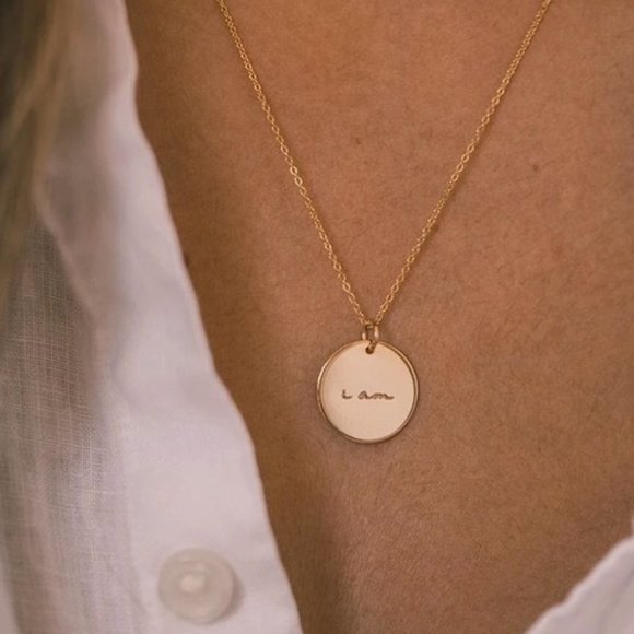 "I Am" Self-Love Mantra Minimalist Bohemian Pendant Charm Silver/Gold Necklace - Picture 15 of 15